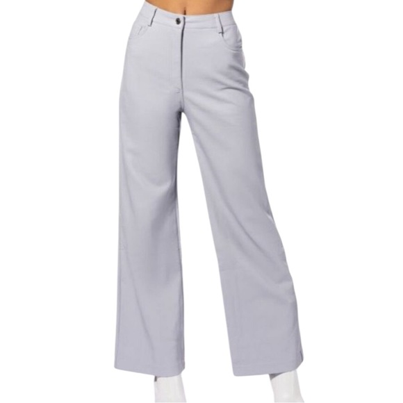 🌺AKIRA "Be About It" Vegan Leather Wide Leg Pants in Light Purple Size Medium🌺 - Picture 2 of 7